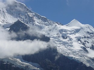 Wij wensen u een goede reis naar de wintersport